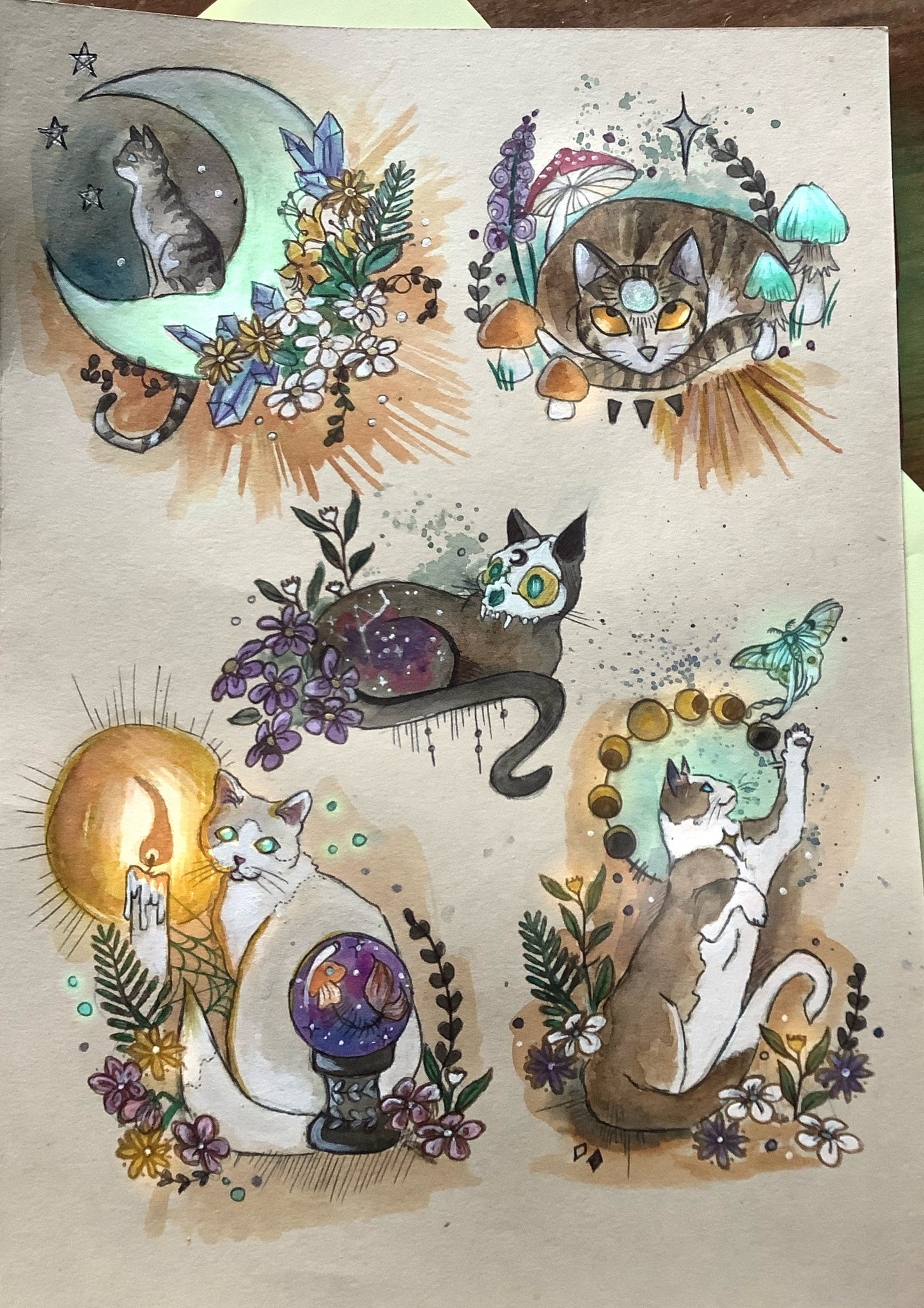 4 gold embellished witchy cat stickers! Green recyclable vinyl and eco packaged.